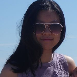 Meet your Posher, Cindy